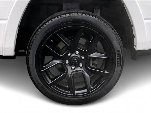 Certified 2022 RAM 1500 Laramie image 34