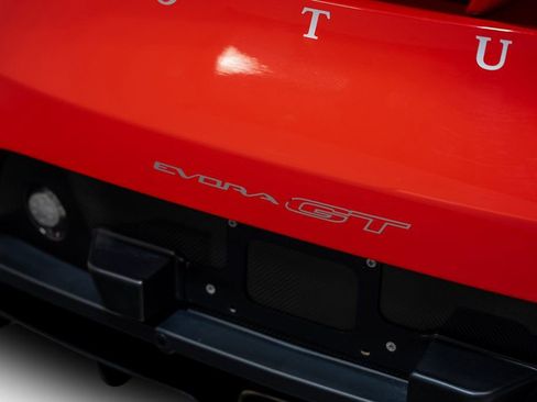 Used 2020 Lotus Evora image 16