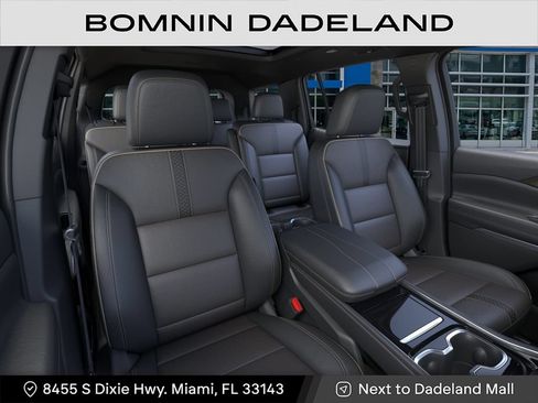 New 2026 Chevrolet Traverse High Country FWD image 16