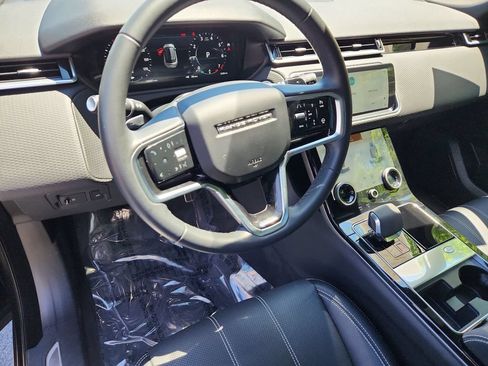 Used 2023 Land Rover Range Rover Velar R-Dynamic S AWD/4WD image 15