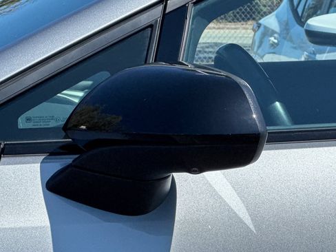 Used 2024 Chevrolet Equinox EV RS FWD image 49