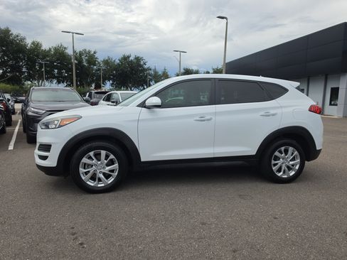 Used 2021 Hyundai Tucson SE w/ Cargo Package FWD image 4