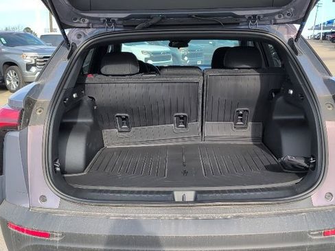 New 2025 Chevrolet Blazer EV LT AWD/4WD image 11