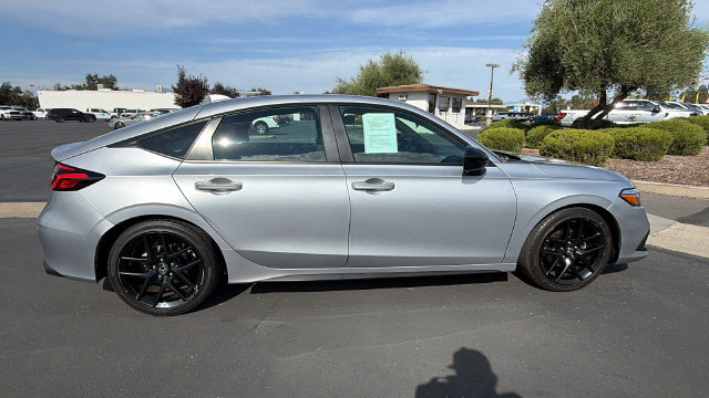 Used 2024 Honda Civic Sport image 3