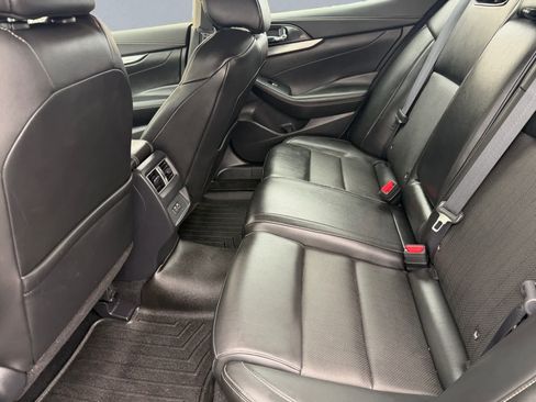 Used 2019 Nissan Maxima 3.5 SL w/ Floor Mat Group image 18