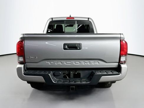 Certified 2020 Toyota Tacoma SR w/ SR Convenience Package AWD/4WD image 6