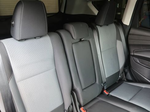 Used 2019 Ford Escape SE FWD image 24