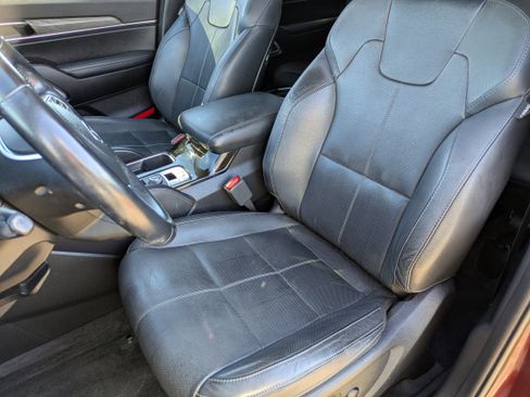 Used 2020 Kia Telluride EX image 18