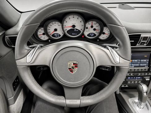Used 2009 Porsche 911 Carrera S RWD image 27