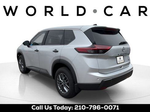 Certified 2025 Nissan Rogue S AWD/4WD image 5