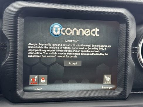 Certified 2022 Jeep Wrangler Unlimited Sahara w/ Cold Weather Group image 28