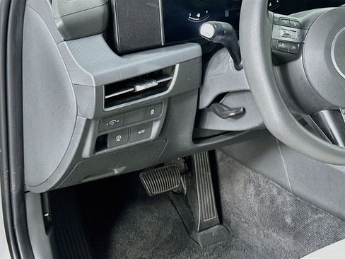 Used 2024 Hyundai Sonata SEL FWD image 17