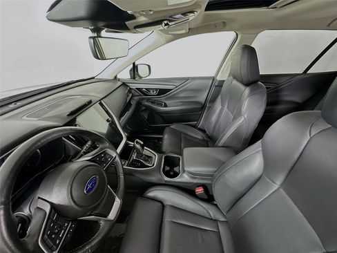Used 2024 Subaru Outback Limited AWD/4WD image 5