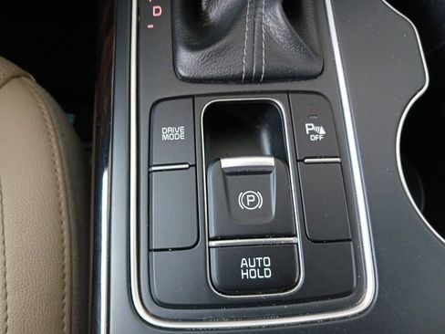 Used 2019 Kia Sorento EX FWD image 25