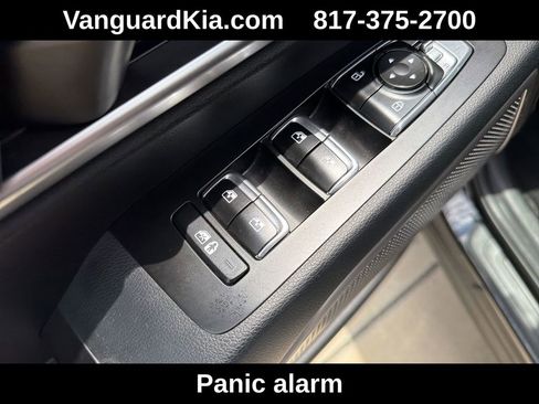 Used 2025 Kia Telluride S AWD/4WD image 17