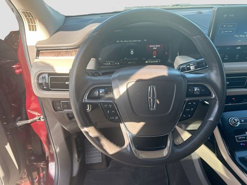 Used 2021 Lincoln Nautilus Reserve w/ Equipment Group 201A FWD image 11