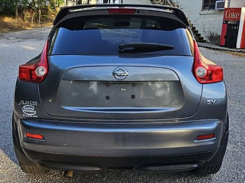 Used 2011 Nissan Juke SV FWD image 4