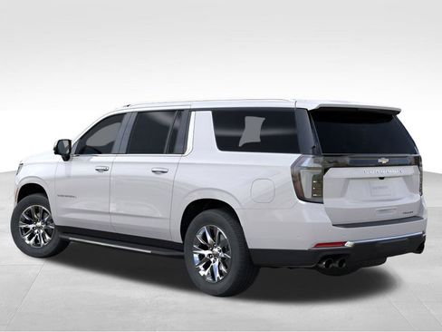 New 2025 Chevrolet Suburban Premier RWD image 3