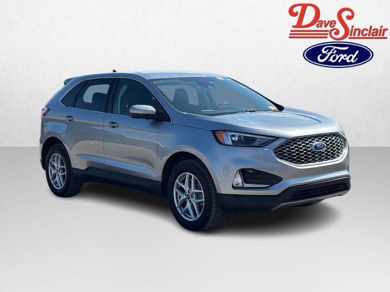Used 2024 Ford Edge SEL w/ Convenience Package AWD/4WD image 4