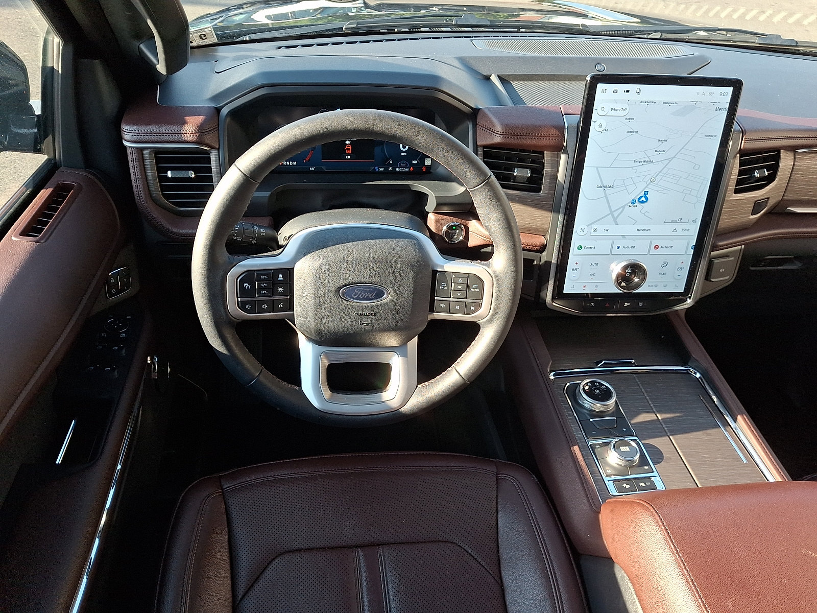 Used 2024 Ford Expedition Limited AWD/4WD image 13