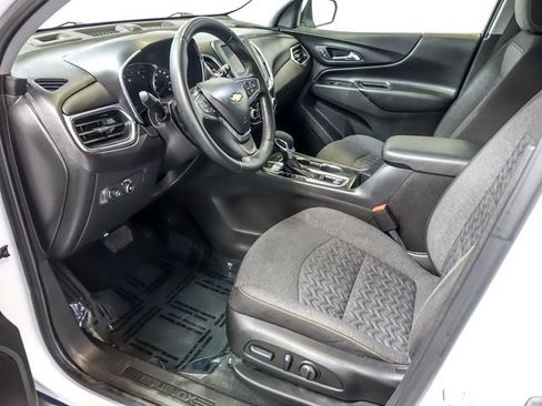 Used 2024 Chevrolet Equinox LT AWD/4WD image 13