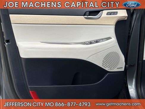 Used 2023 Hyundai Palisade Limited image 19