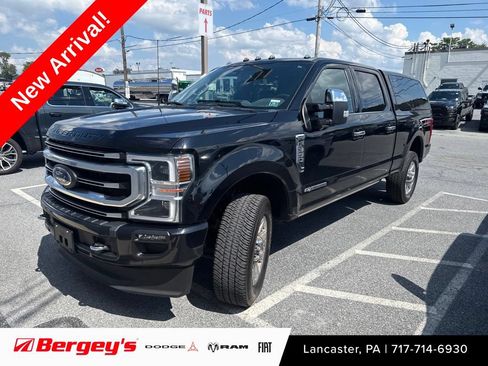 Used 2022 Ford F350 Platinum AWD/4WD image 1