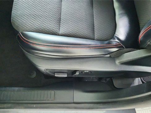 Used 2024 Ford Escape ST-Line image 28