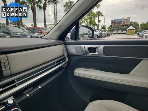 Used 2025 Hyundai Santa Fe SEL FWD image 31