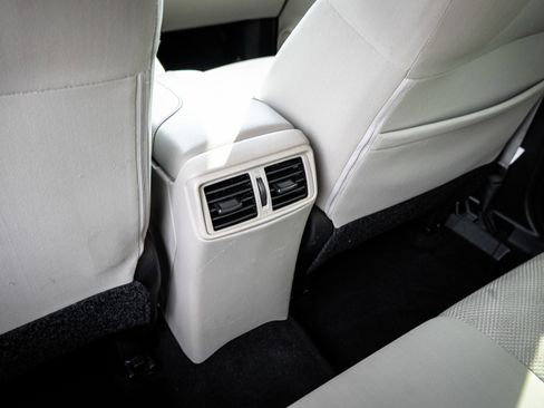 Used 2019 Nissan Rogue Sport SV w/ All-Weather Package image 23