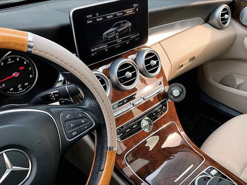 Used 2016 Mercedes-Benz C 300 4MATIC Sedan image 31