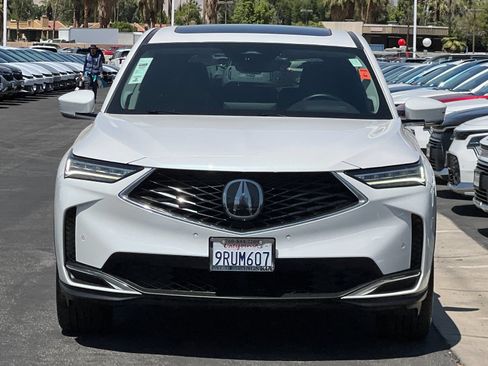 Used 2025 Acura MDX FWD w/ Technology Package image 8