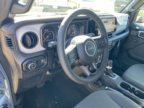 New 2026 Jeep Gladiator Mojave AWD/4WD image 40