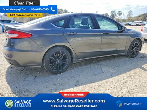 Used 2019 Ford Fusion SE w/ Equipment Group 151A image 4