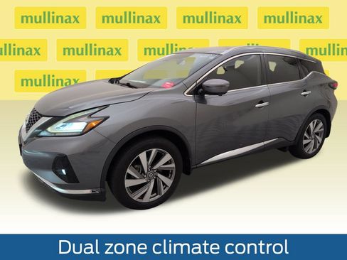 Used 2020 Nissan Murano SL w/ Cargo Package FWD image 11