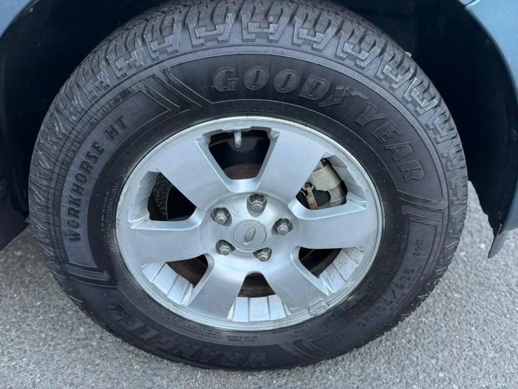Used 2012 Ford Escape Limited AWD/4WD image 20