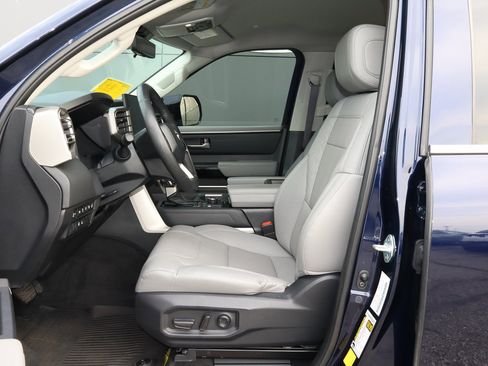Used 2024 Toyota Tundra Limited image 7