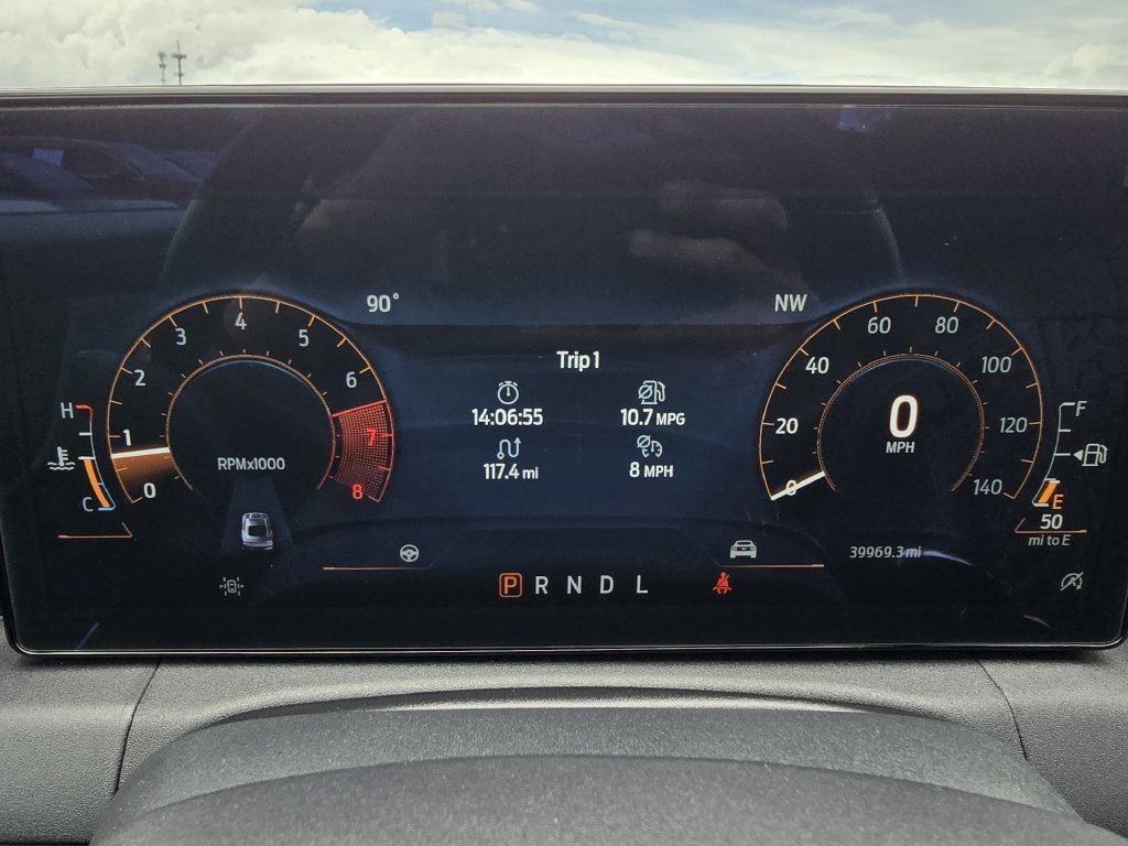Used 2024 Ford Mustang Convertible RWD image 25
