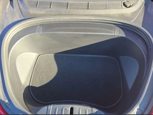 Used 2018 Tesla Model 3 Long Range image 11