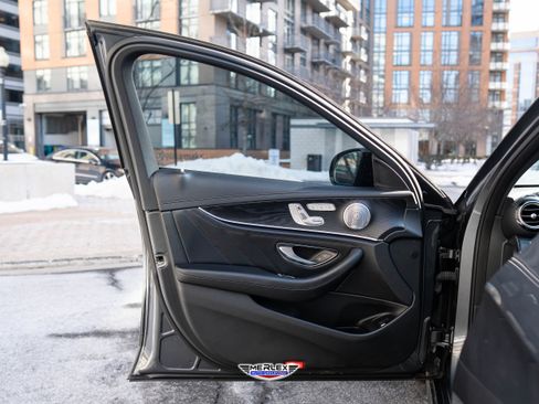 Used 2019 Mercedes-Benz E 53 AMG 4MATIC Sedan image 45