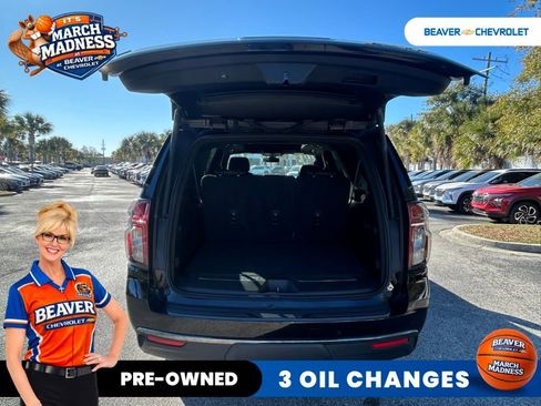 Used 2022 Chevrolet Suburban RST w/ Luxury Package image 11