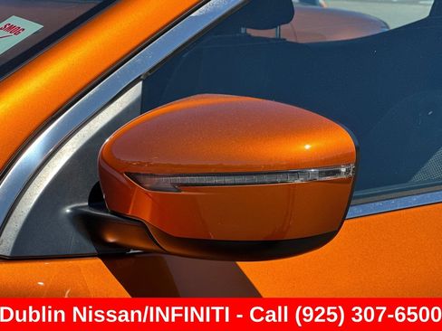Used 2017 Nissan Rogue Sport SV AWD/4WD image 52