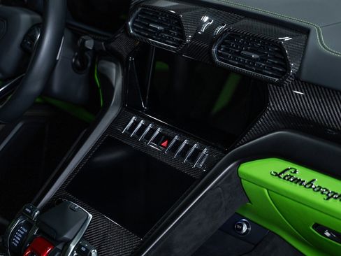 Used 2023 Lamborghini Urus S image 62