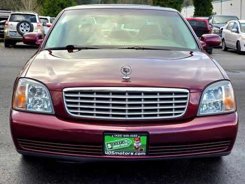 Used 2002 Cadillac De Ville w/ Comfort/Convenience Pkg image 2