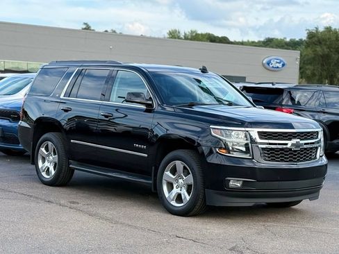 Used 2019 Chevrolet Tahoe LT w/ Luxury Package AWD/4WD image 31