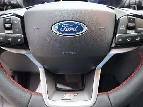 New 2026 Ford Explorer ST w/ Sun And Sound Package image 31