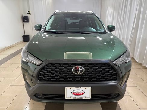 Certified 2022 Toyota Corolla Cross LE w/ Moonroof Package AWD/4WD image 8