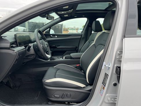 New 2026 Kia K5 GT-Line image 29