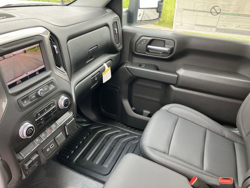 New 2025 GMC Sierra 2500 Pro w/ Convenience Package image 23