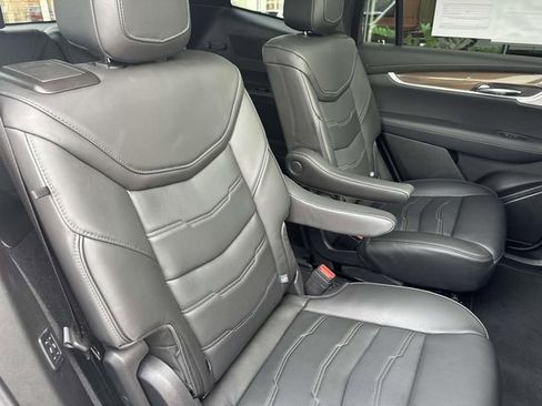 Certified 2025 Cadillac XT6 Sport w/ Platinum Package AWD/4WD image 57